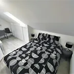 Yuca - Cosy 2 Intimes Hyper Centre D'ernee Apartment