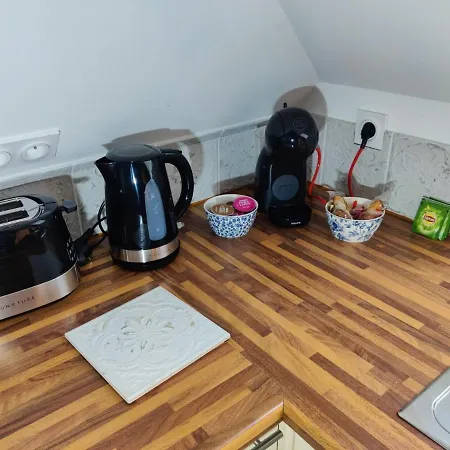 Apartment Yuca - Cosy 2 Intimes Hyper Centre D'ernee *
